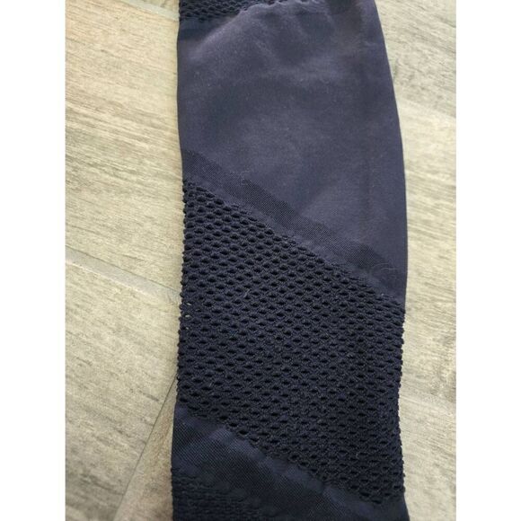 Fabletics Seamless Compression Leggings - Picture 8 of 9